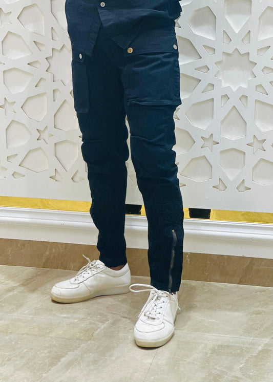 Black Slim-Fit Cargo Jeans with Ankle Zipper PATTERNS FOR MEN
